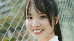 可憐なアイボリー・福田ひなた、初グラビアとは思えない表現力 ヤンマガWebカット