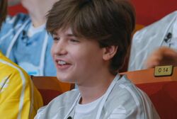 K-POPアイドルを目指すウクライナ出身の13歳練習生、韓国人練習生が酷評されるなか言葉のハンデを乗り越え1位に！完璧マスターし審査員絶賛「若いのに他の人より上手い」