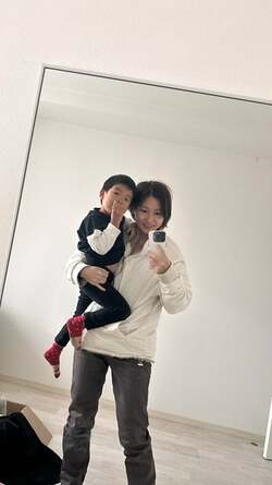  はあちゅう氏、顔に出ている薬の副作用「明日の検査結果によっては、もっと長引いたりするんだろうか…」 