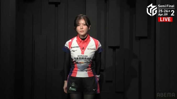 高宮、美ボディを詰め込んだユニフォーム姿