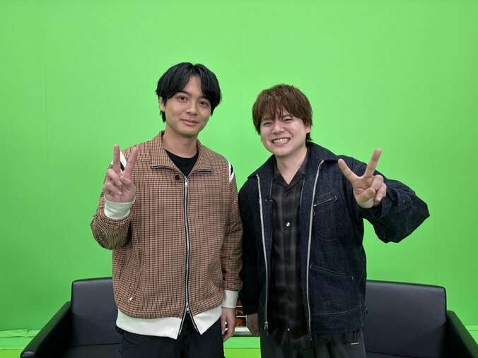 虎杖役・榎木淳弥の「俺は部品だ」を秤役・中井和哉が絶賛「熱を込めるのがすごい」『呪術廻戦』特番レポート 3枚目