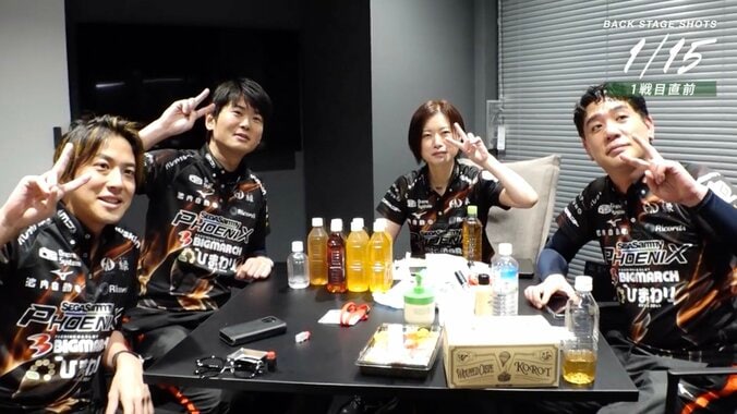 浅井堂岐が戻ってきたフェニックス控室