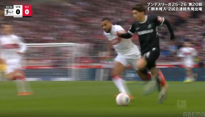 「どんだけドリブルするん？」鈴木唯人、目を疑う“まさかの光景”「速すぎ！」70メートル縦断“超高速キャリー”にスタジアム騒然「代表復帰確定」 5枚目