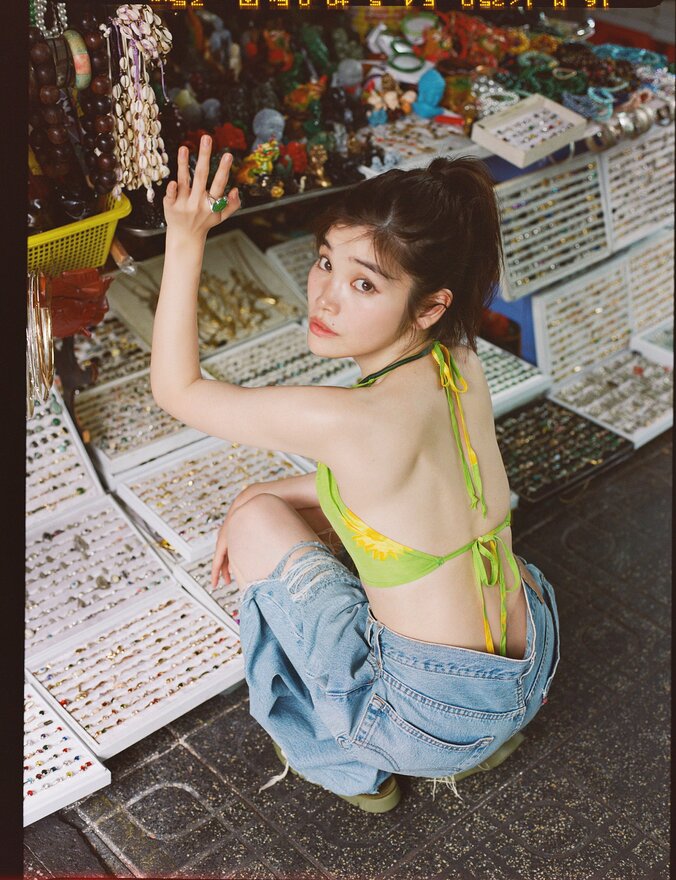 元BiSHのセントチヒロ・チッチ、初の写真集『千尋』が発売決定 “二面性”の表現をテーマにランジェリーにも挑戦 3枚目