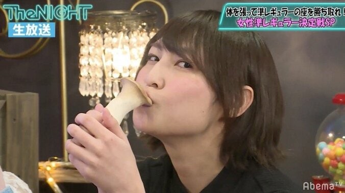 グラドル・小柳歩、イジリー岡田も認めた“高速ベロ”披露 3枚目