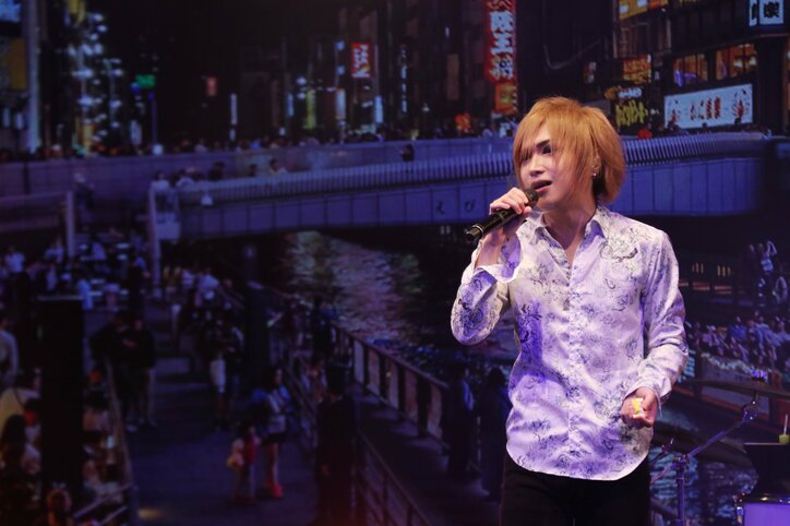 「画面の向こうに届け」オンラインでも"一体感"感じたゴールデンボンバー3daysライブ メンバーの想いとこだわりとは