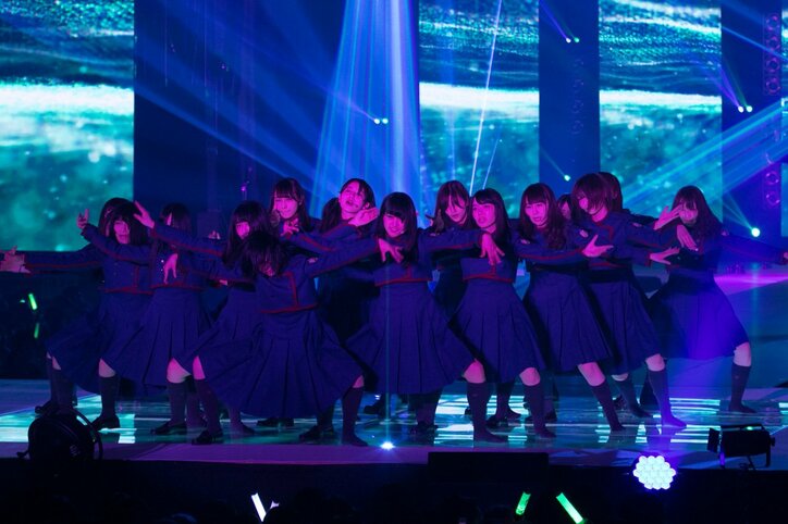 【画像集】欅坂46がガールズアワードに登場、平手・梨加・理佐・小林・土生はランウェイも