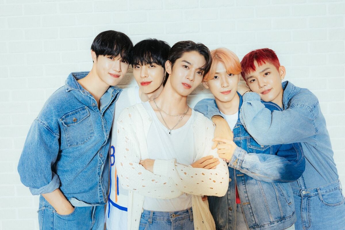 韓国男の子まとめ売り　100 待望の来日を果たした韓国新世代5人組アイドルグループCIX