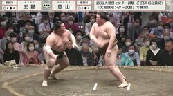激しい張り手の応酬から1分45秒の熱戦へ…闘争心あふれる力士の姿に「これこそ男と男の勝負」とファン興奮