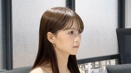 セクシー美女の“特技”に驚きの声 最近頑張っていることに「おもろい」「かわいい」の反響も “英語禁止ボウリング”舞台裏に密着