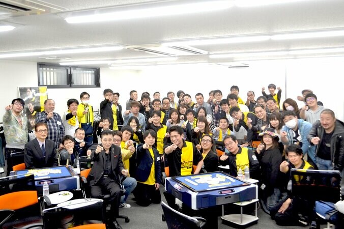 TEAM雷電、初のファンミーティング　萩原聖人「来期は必ずやってやります！」／麻雀・Mリーグ 1枚目