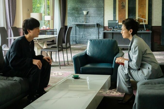 【写真・画像】“サレ妻”前田敦子のブチギレ＆失笑演技が爽快すぎ「目バッキバキ」「さすがアツ」の声『スキャンダルイブ』最終話　2枚目