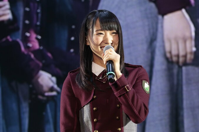 HKT宮脇咲良がセンターで『二人セゾン』を披露！　“対決”では欅坂が勝利 3枚目