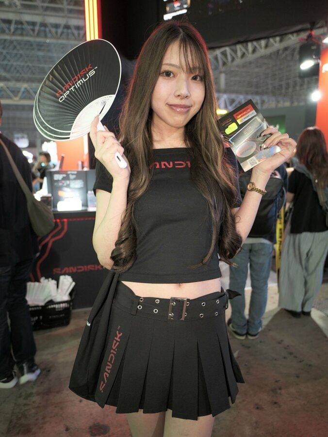【写真・画像】【TGS2026】出展ブースのコスプレイヤー・コンパニオン一覧｜『ペルソナ4R』『シャンフロ』『マブラヴ』など　20枚目