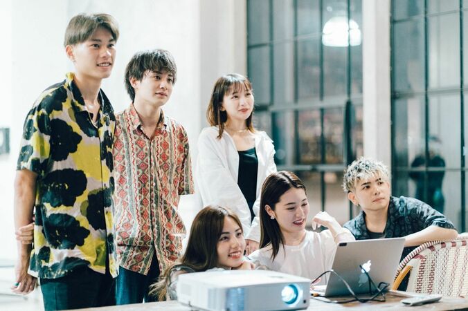 ルードやミチ、鈴木ゆうかも同窓会に合流！ミッチェル和馬と電話も…新たな物語が始まる？『オオカミちゃん』同窓会SP第2話 3枚目