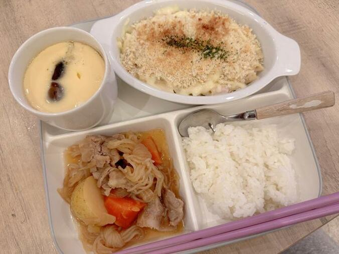  辻希美、大好評だった夕食のメニューを公開「急遽グラタンも作りました」  1枚目