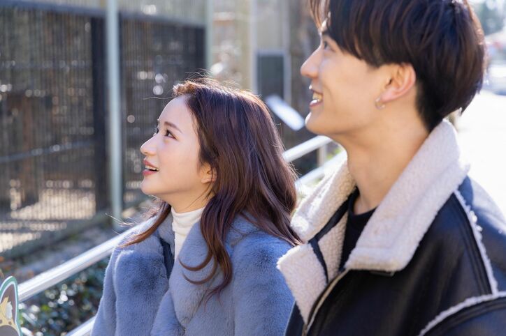 モテモテの元K-POP練習生、子犬系俳優と手繋ぎデート！ライバル男子も乱入『私の年下王子さま』第10話