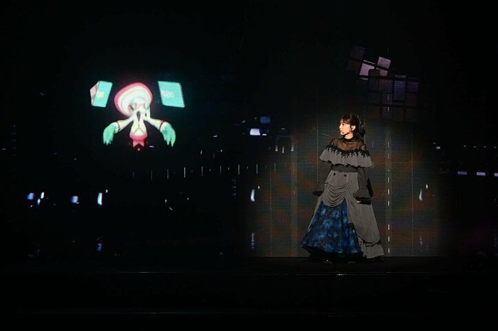 【写真・画像】「そんなアイドルみたいなこと、やったことがないよー!!（笑）」歌姫・miwaがアニメ×イマーシブの舞台で見せる新境地とは？　2枚目