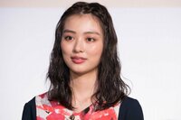 内田理央、個性的すぎる“自作イラスト”が話題に「独特の雰囲気」「くせがすごい」