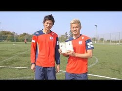 キャプテン翼かよ！“伝説のツインシュート”がプレミア開幕戦でリアルに完全再現されて世界中で話題に