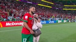 「母さん、いい景色だろ」モロッコ代表ブファル、アフリカ勢初の快挙後に最高の親孝行