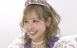 FRUITS ZIPPER仲川瑠夏、千鳥ノブとお揃いの“チョビ髭”姿を披露「やべ 好きにやりそう」「面白すぎるだろ」などの反響