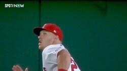 ショーヘイに負けはつけない！ トラウトが「抜ければ失点」大飛球を気迫で阻止 大谷翔平降板直後に魂の“ビッグプレー”