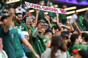 【W杯】中東サポーターが生み出す熱量に驚き　落ち着きを見せたポーランドに軍配も…現地で実感する声援の力