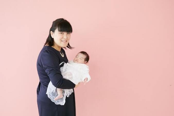  チェリー吉武、妻・白鳥久美子にそっくりな娘「さすが親子ですね」  1枚目