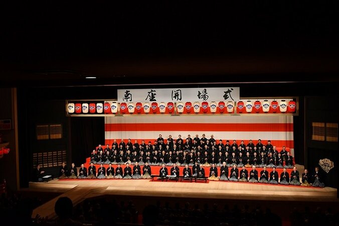 400年の歴史を新たな時代へ　劇場『南座』開場式・南座新開場祇園お練りレポート到着 1枚目