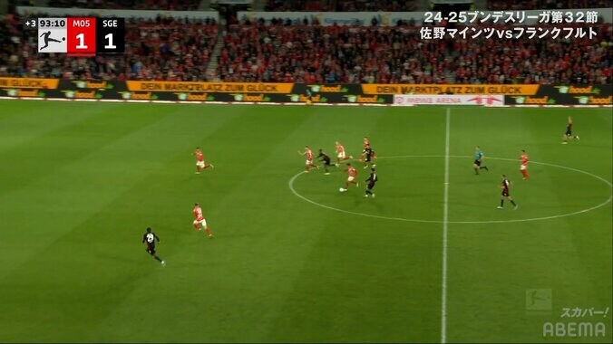 「中田英寿みたい」佐野海舟の“ボール回収→ゴリゴリ２人抜き”にファン驚愕！「推進力やばいな」「ターンうま」 2枚目