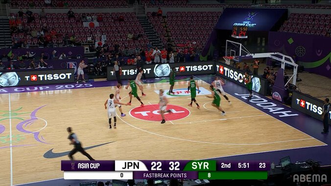 リング破壊！？ 日本代表主将の“爆裂スラムダンク”が衝撃級「めっちゃ揺れてた」「豪快」ホーキンソンがボードをグラグラさせた瞬間 2枚目