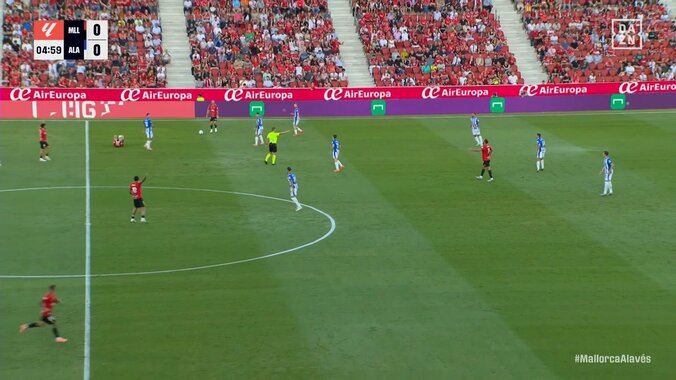 「大丈夫か？」浅野拓磨、強烈な顔面肘打ちに悶絶「これはひどい」 4枚目