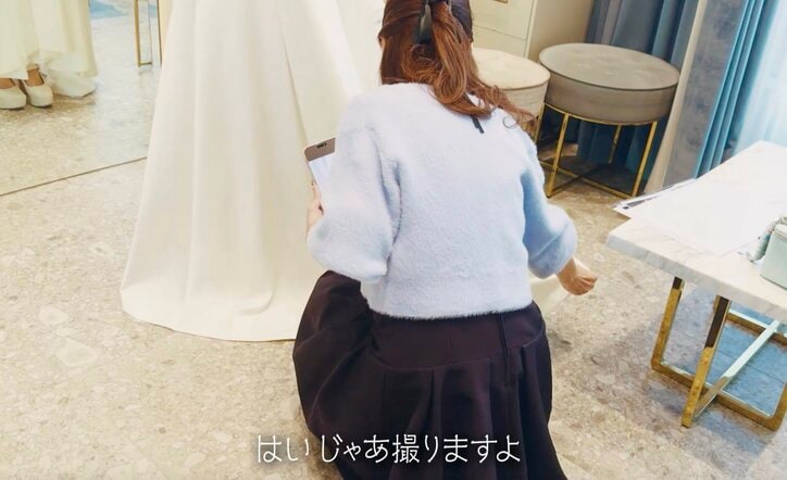 【写真・画像】「娘は12歳で有名ブランドと1000万円契約」天才美少女を育てたセレブすぎる母親に驚きの声「お母様!?」 2枚目