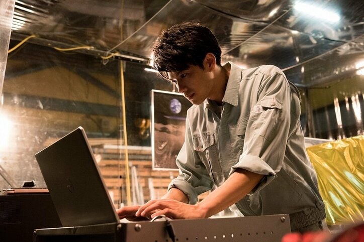 ハリウッド“鮮烈デビュー”の森崎ウィン、『ハゲタカ』で久々の地上波に出演