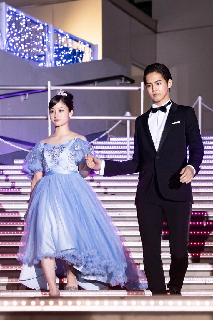 片寄涼太&橋本環奈の舞台挨拶にGENERATIONSがサプライズ登場!ファンも大喜び 映画『午前0時、キスしに来てよ』