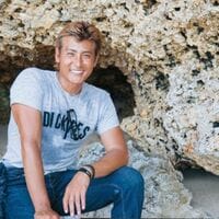 新庄剛志の“爽やかスマイル”に「笑顔がいつも素敵」「たくさんの人を幸せにしてくれる」の声