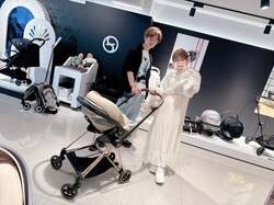  辻希美、夫・杉浦太陽と買いに行ったベビーアイテム「まだ産まれるまで時間はありますが」 