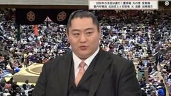 「これは歴史的」元遠藤、現役引退直後にレジェンド力士と“夢の組み合い”が実現 相撲ファン歓喜の瞬間 元NHKアナも感無量「非常に私としては…」