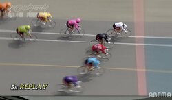 吉田拓矢が復帰戦で捲って勝利「緊張しました」／伊東：共同通信社杯