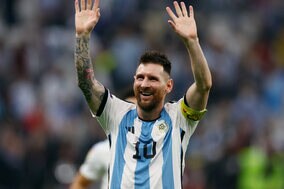 【W杯】メッシが「目を潤ませた」　女性レポーターが告げた“40秒の言葉”に世界感動「これは泣ける」