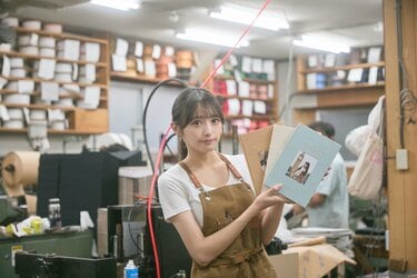 元櫻坂46渡辺梨加、ロンドン留学での日々を凝縮した写真集が発売決定