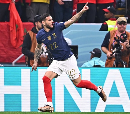 フランス対モロッコ｜採点＆寸評】攻守で奮闘のテオがMOM！ ジイェフと