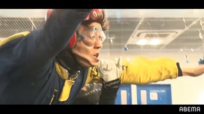 【画像】将棋界のレジェンド・羽生善治九段、スカイダイビングで宙を舞う！ 2枚目