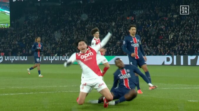 【映像】南野の完璧な抜け出しを潰したPSGの超絶守備