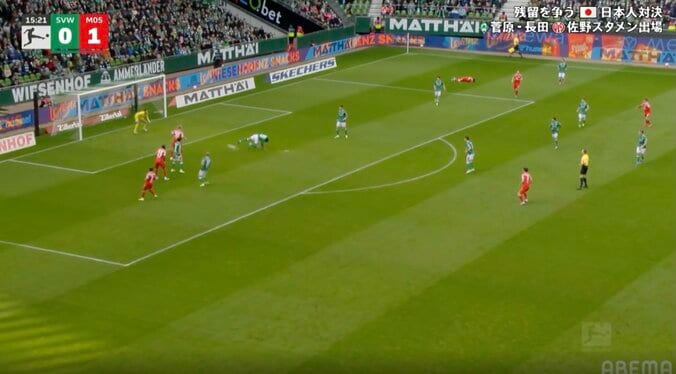 ウソでしょ…！？ 佐野海舟、目を疑う“まさかの展開”「そこ出すんかい！」予想外の“高精度ピンポイントクロス”にスタジアム騒然「もう神やん」「上手すぎやろ」 4枚目