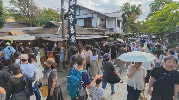 浸水被害の鎌倉は急ピッチで片付け…大雨の影響残るも行楽地でにぎわい　都内は真夏日 1枚目