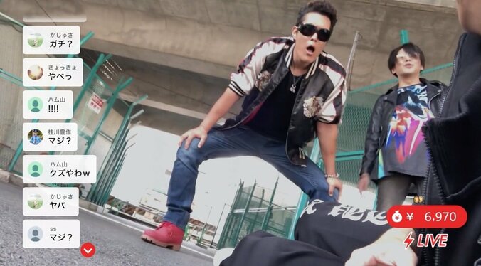 浮気の謝罪も自殺中継も仕込み…SNSに取り憑かれた夫婦の行動がエスカレート！『フォローされたらおわり』 2枚目