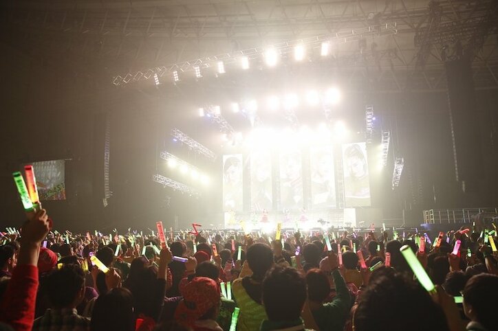 「8年間本当にありがとう」ももクロ有安杏果の卒業ライブでモノノフが感動の大合唱