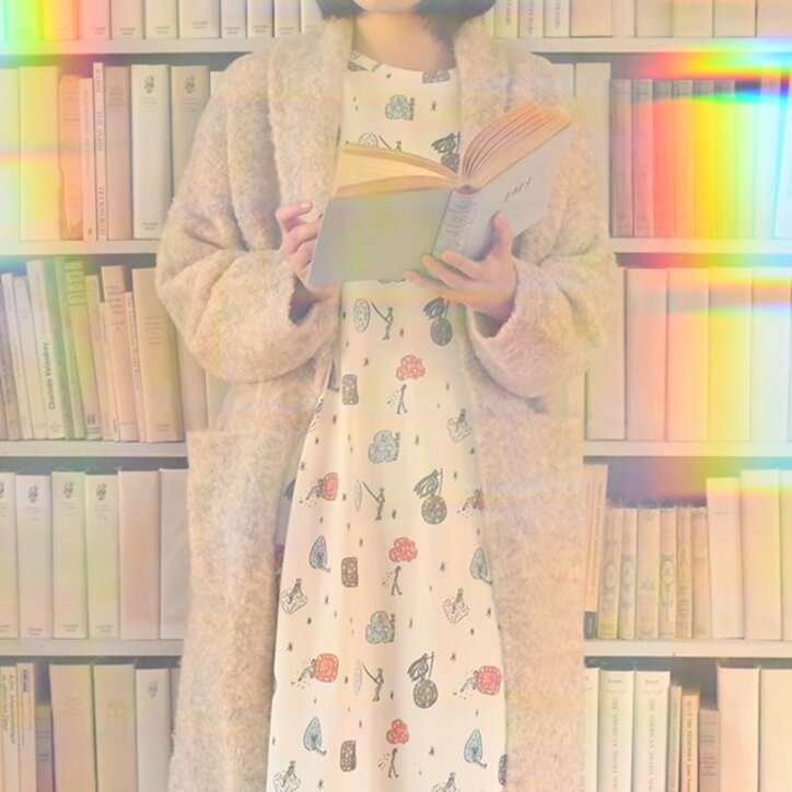 TVアニメ『宝石の国』イラストレーター鬼頭祈とのコラボグッズを発売 日本画の技法を活かした柄ワンピほか全5アイテムが登場